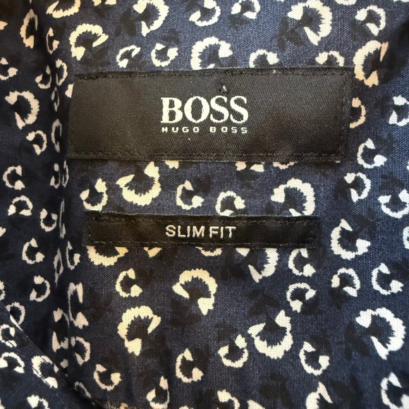 HUGO BOSS Slim Fit Mens Navy Blue Floral Print LS Button Down Shirt Size S - Picture 6 of 9